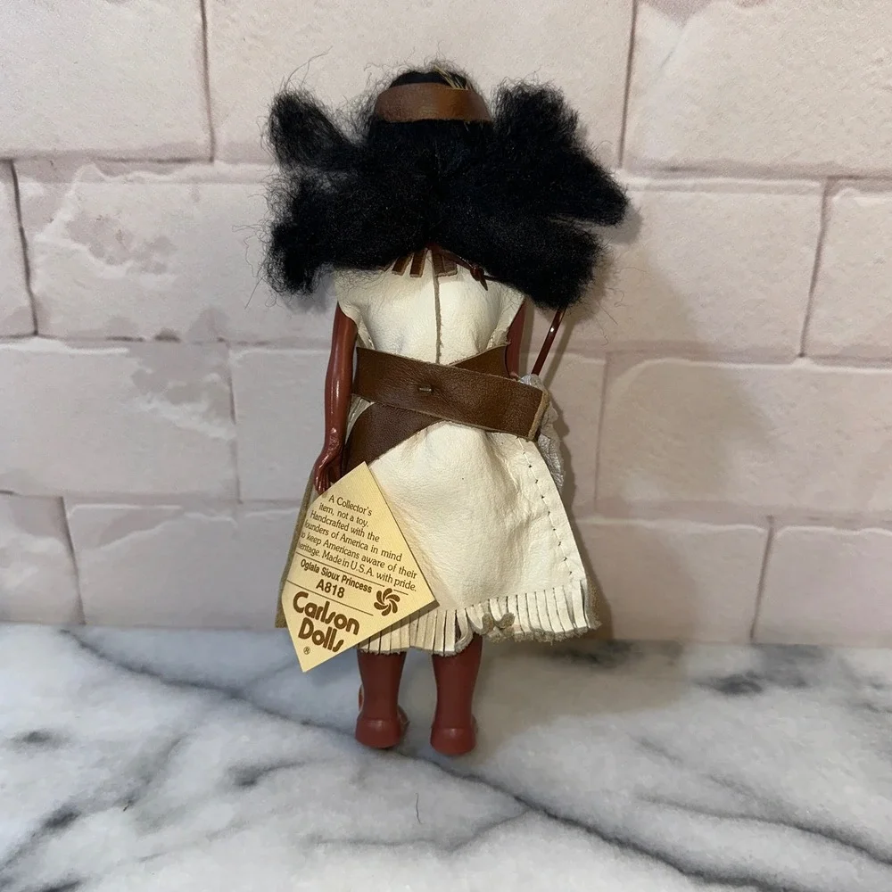 Carlson Dolls Oglala Sioux Princess A818 Vintage Native American Inspired Doll